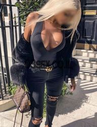 מקסים, נחקרו