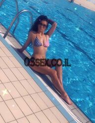 ייחודי, מספק ליווי האליטה שירות, יש לו חיוך יפה